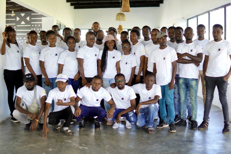 Group photo of HIR( Dufuna)participants along with HIR (Microverse)participants.